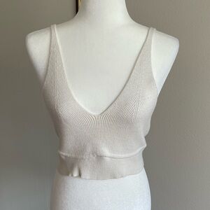 White Ribbed Knit Cropped Shirt Size XL